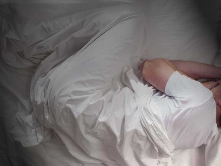 Bangun Tidur Celana Basah tapi Tak Merasa Mimpi, Wajib Mandi Junub?