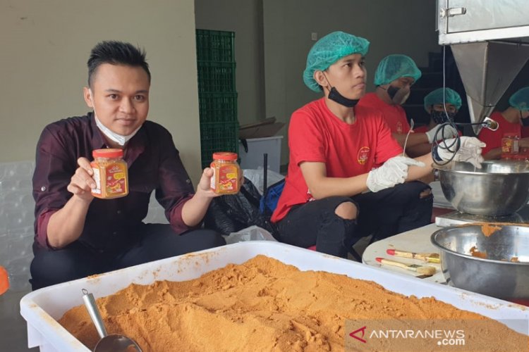 Luar Biasa! Pemilik Kafe di Bandung Ini Selamatkan Pegawai Lewat Bisnis Jahe